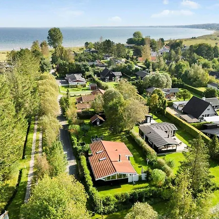 Дом отдыха Fy150-middelfart-vegavej-24
